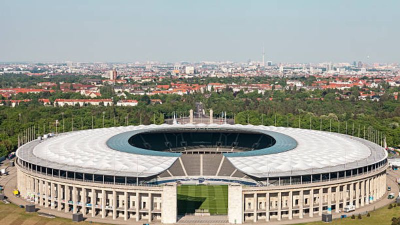 Sân vận động Olympia Stadion tại Thành phố Berlin