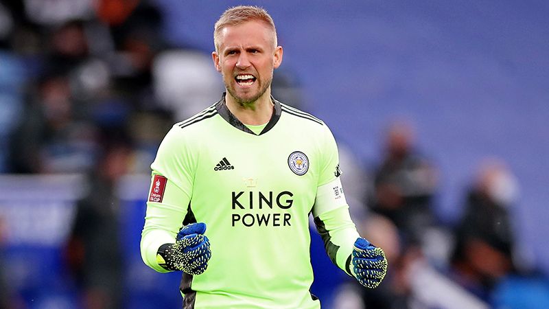 Các chuyên gia và fan bóng đá đấnh giá cao phong độ thi đấu của Kasper Schmeichel tại Euro 2024