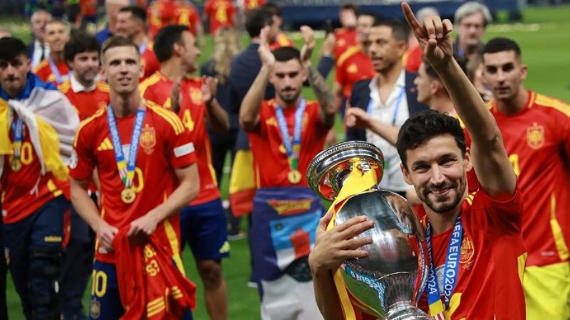 Tiền vệ Tây Ban Nha - Jesus Navas giải nghệ sau khi vô địch EURO 2024
